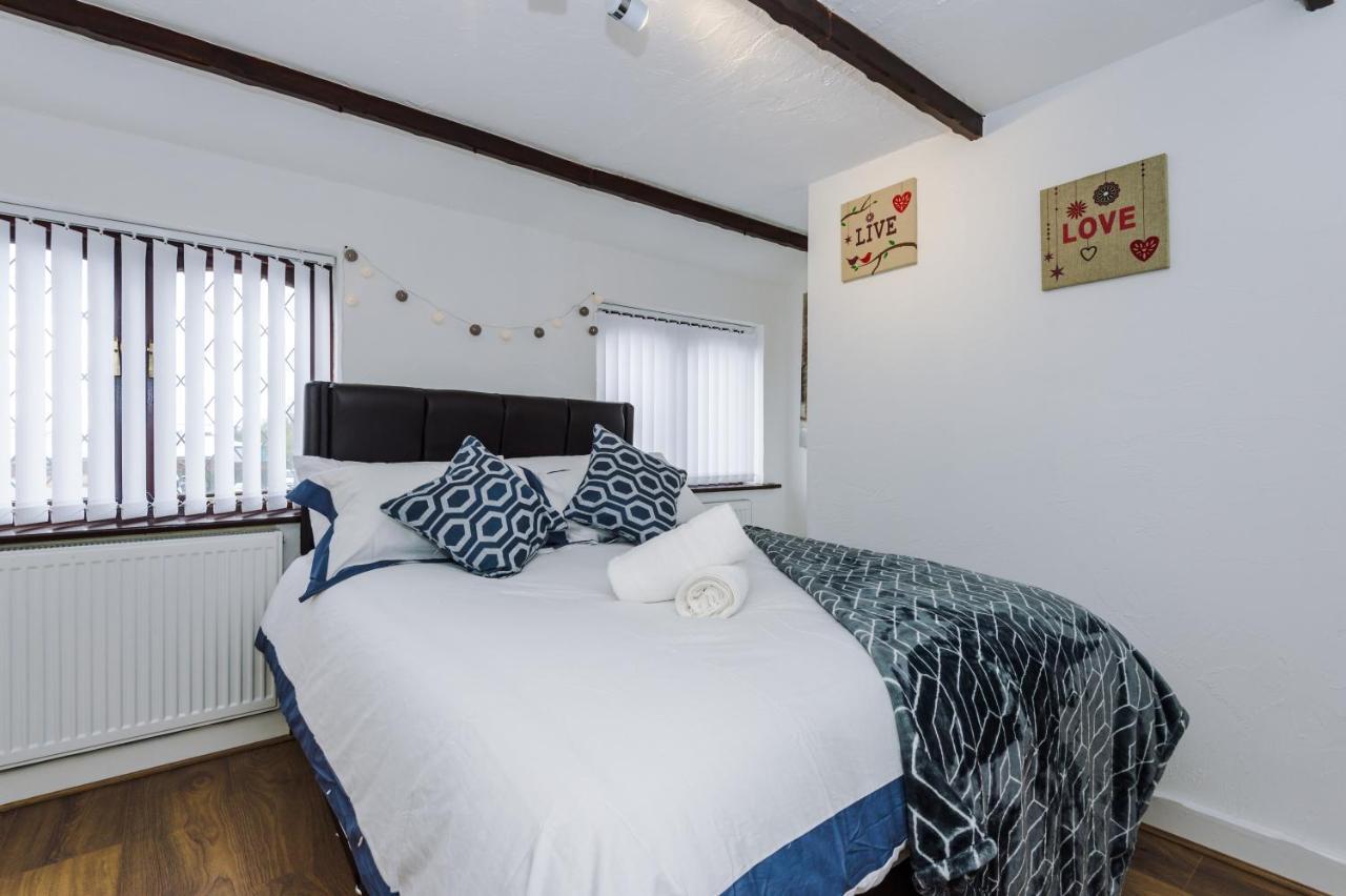Sunshine Cottage By Happy Sunshine Stay Golborne Eksteriør billede